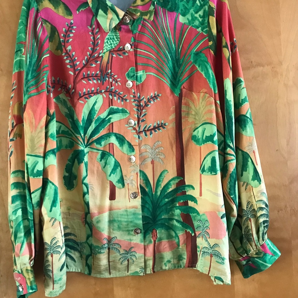 Tropical Print Women’s Shirt